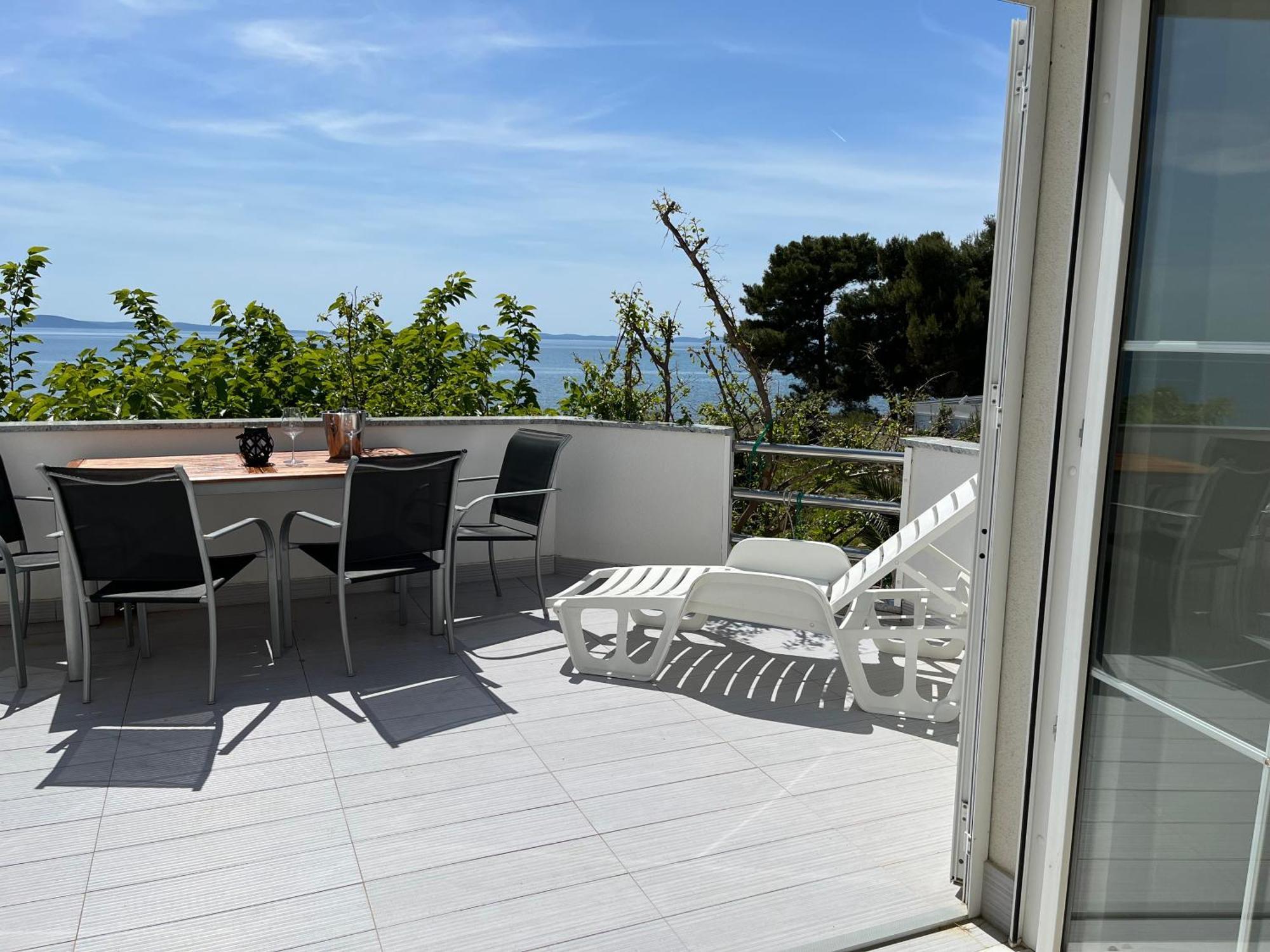 Mirakul Apartments Vir Dış mekan fotoğraf