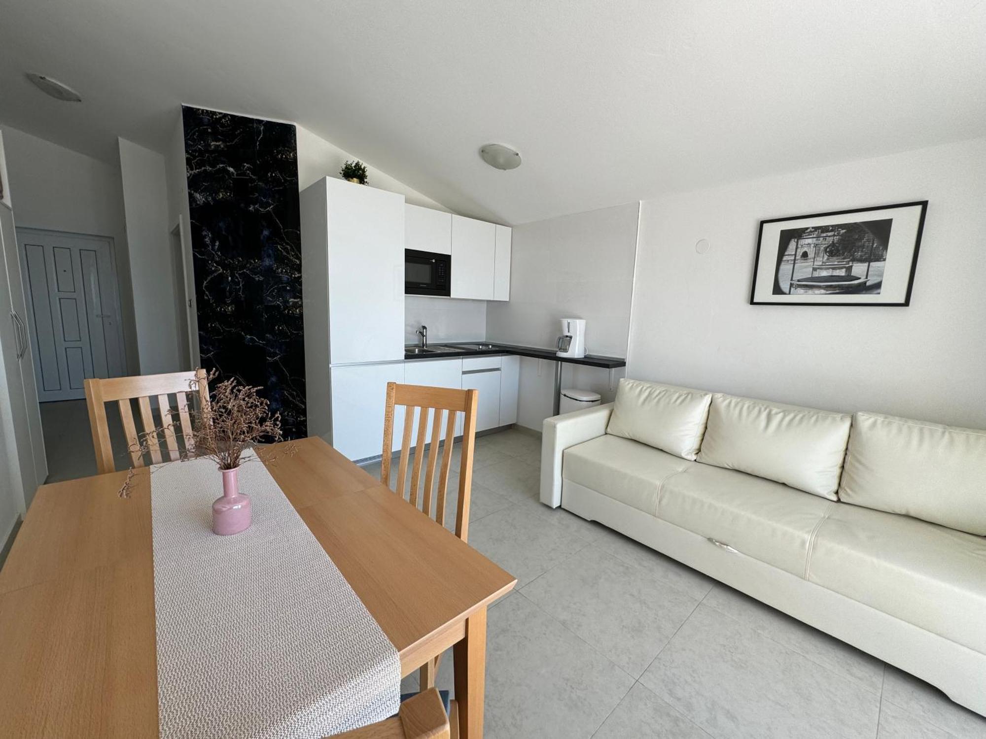 Mirakul Apartments Vir Dış mekan fotoğraf