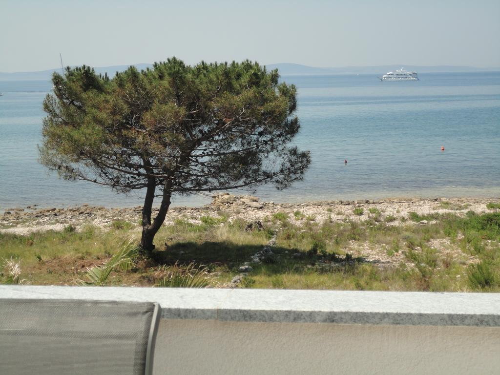 Mirakul Apartments Vir Dış mekan fotoğraf